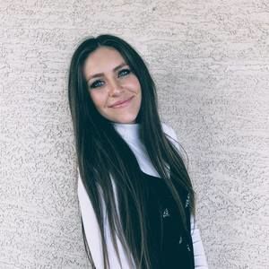 Meet your Posher, Paige